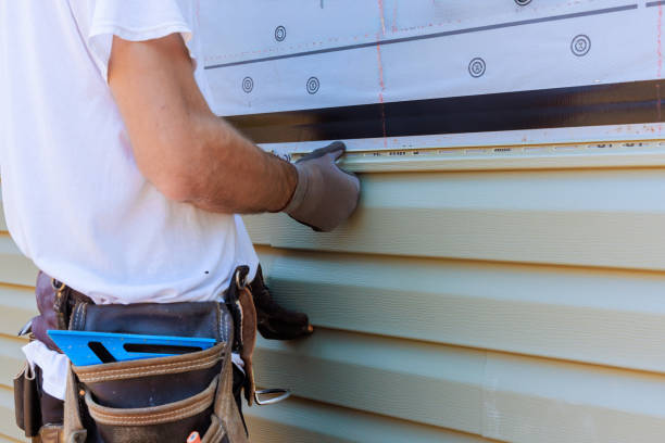 Trusted Emergency Siding Repair service in Madison, CT - Creative Siding